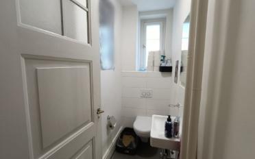 Apartment 4 rooms - image - 2