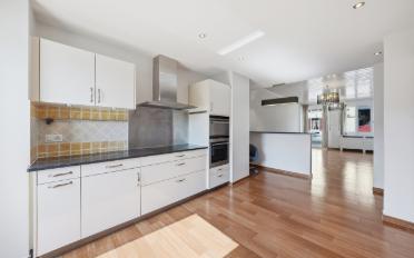 Maison 7.5 pièces - image - 3