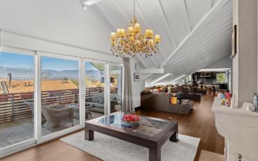 Attic flat 7 rooms - image - 2