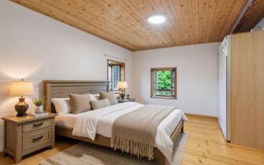 Single house 8 rooms - image - 4