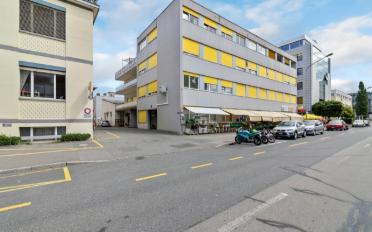 Office - image - 4