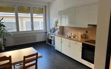 Office - image - 3