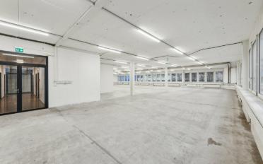 Commercial - image - 3