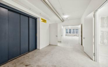 Commercial - image - 7