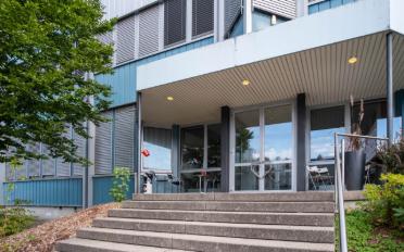 Commercial - image - 10