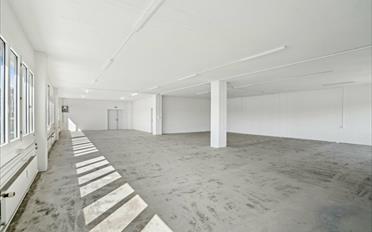 Commercial - image - 5