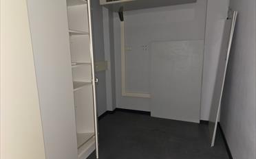 Bureau - image - 8