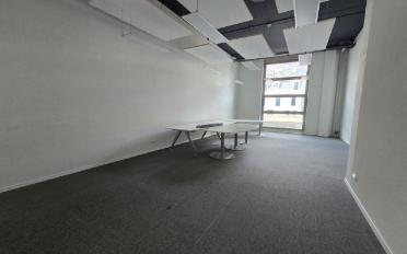 Office - image - 5