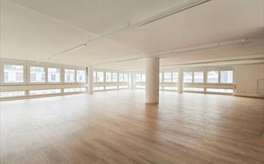 Office - image - 8