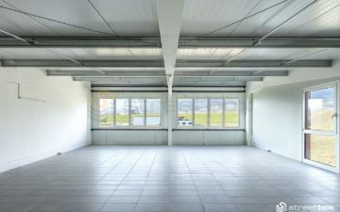 Commercial - image - 4