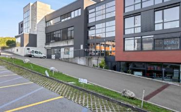 Commercial - image - 2