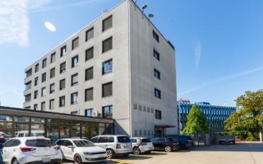 Office - image - 5