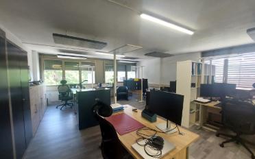 Office - image - 5