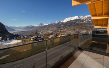 Chalet 6.5 pièces - image - 3