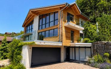 Villa 6.5 Zimmer - image - 1
