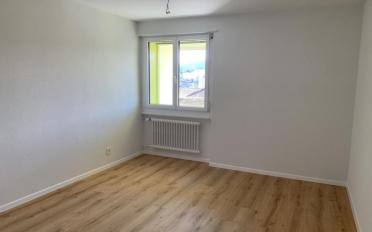 Apartment 4 rooms - image - 7
