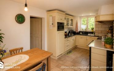 Residential building 10 rooms - image - 13