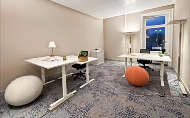 Office - image - 10