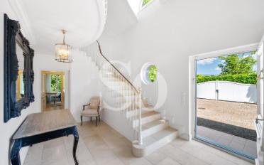 Einfamilienhaus 8.5 Zimmer - image - 2
