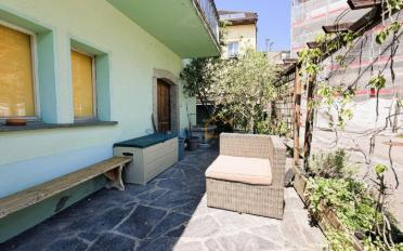 Villa 6.5 Zimmer - image - 1