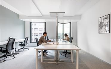 Bureau - image - 1