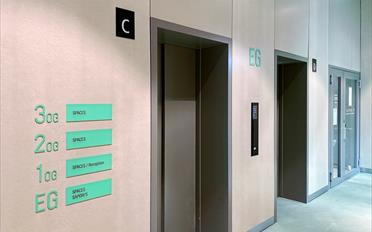 Bureau - image - 10