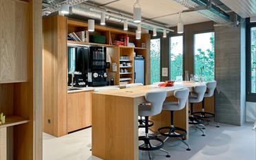 Bureau - image - 14