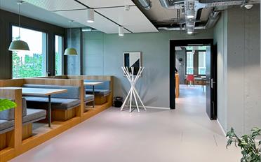 Bureau - image - 11