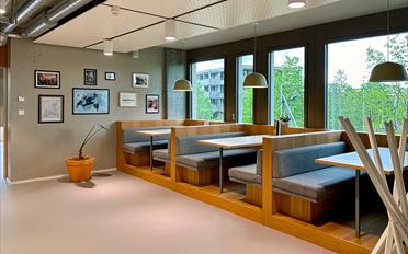 Bureau - image - 13