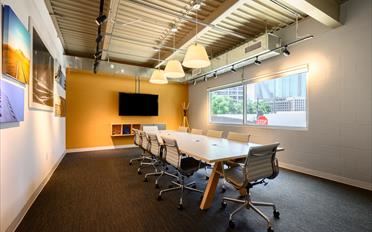 Office - image - 1