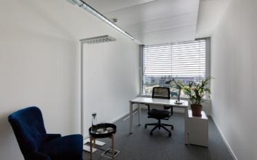 Office - image - 1