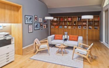 Office - image - 10