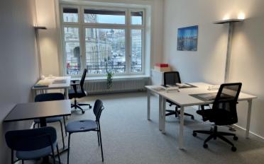Office - image - 6