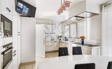 Single house 10 rooms - image - 8