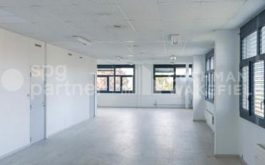 Commercial - image - 13