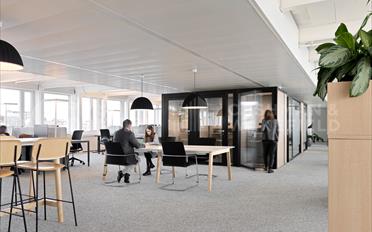 Office - image - 10