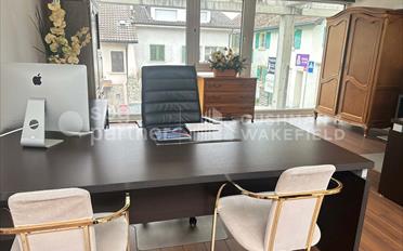 Bureau - image - 8
