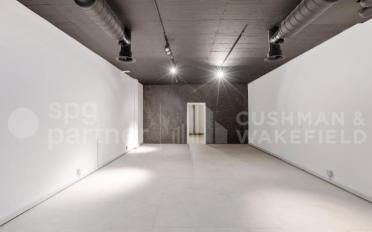 Office - image - 4