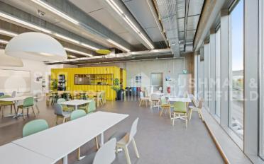 Office - image - 9