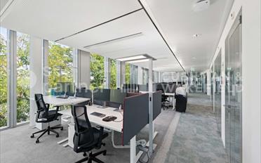 Office - image - 5