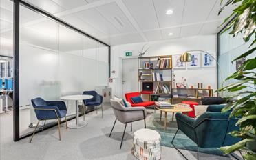 Office - image - 8