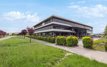 Office - image - 11