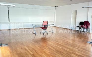 Office - image - 7