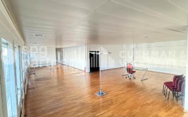 Office - image - 8