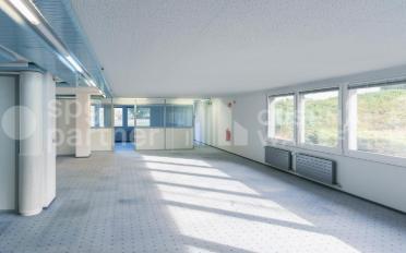 Commercial - image - 2