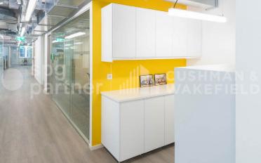 Office - image - 13