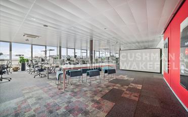 Office - image - 7