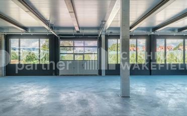 Commercial - image - 3