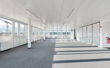 Office - image - 7