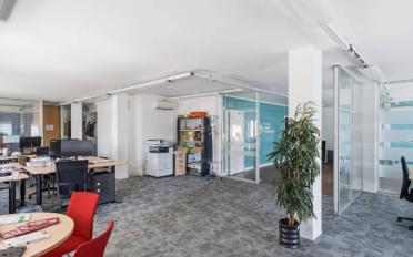 Bureau - image - 4